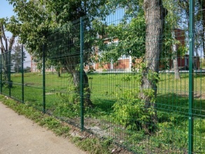 3D заборы для школы 90 метров фото в Урень